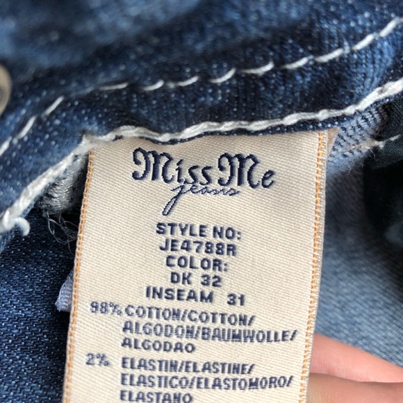 Miss Me Distressed Boot Cut Jeans Size 26 - Picture 7 of 7